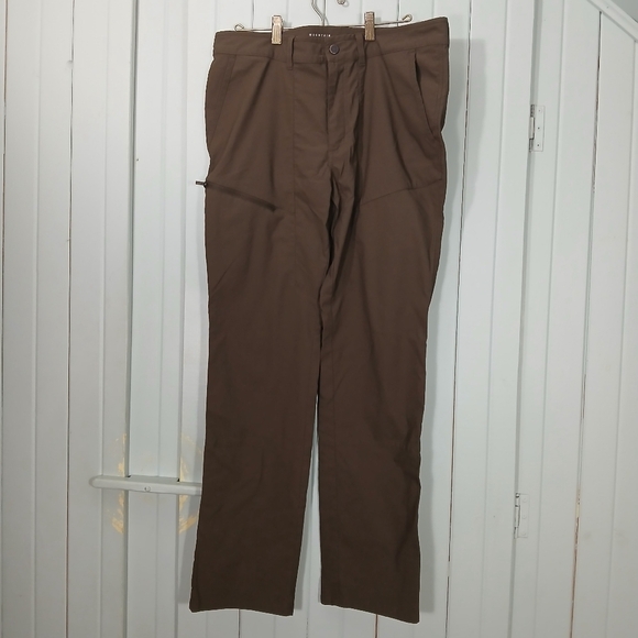 Mountain Hardwear Earth-Tone Hicking Pant - Picture 7 of 12